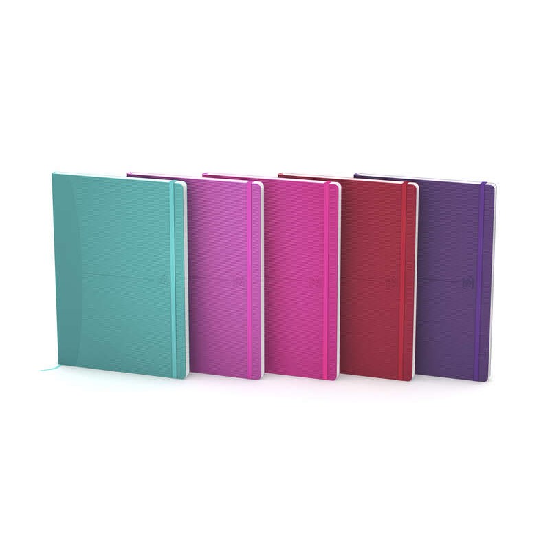 Taccuino Oxford Signature A5 cucito - Copertina in gomma morbida - 80 fogli lisci - Colori assortiti