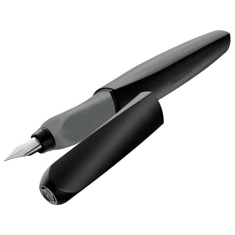 Stilografica Pelikan Twist ricaricabile per la scuola - Pennino in acciaio inossidabile punta M - Fusto nero (946806)